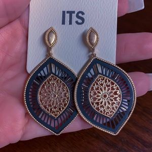 2/$20 Black and Gold Filigree Earrings